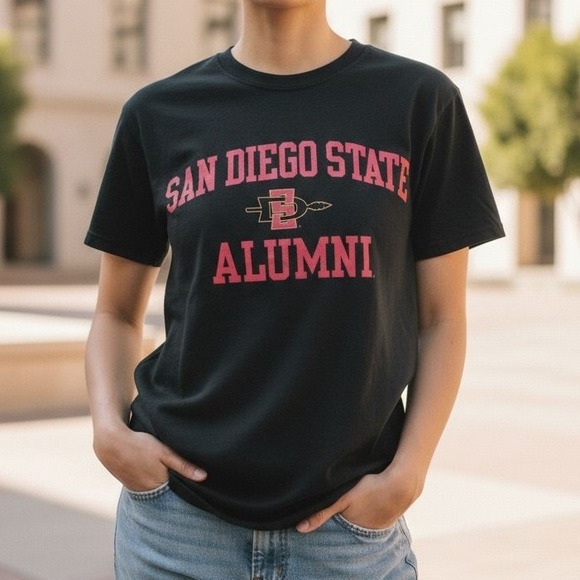San Diego state alumni top S - Picture 1 of 3